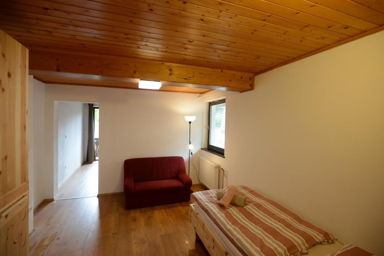 Apartmaji Pekovec بوينج المظهر الخارجي الصورة