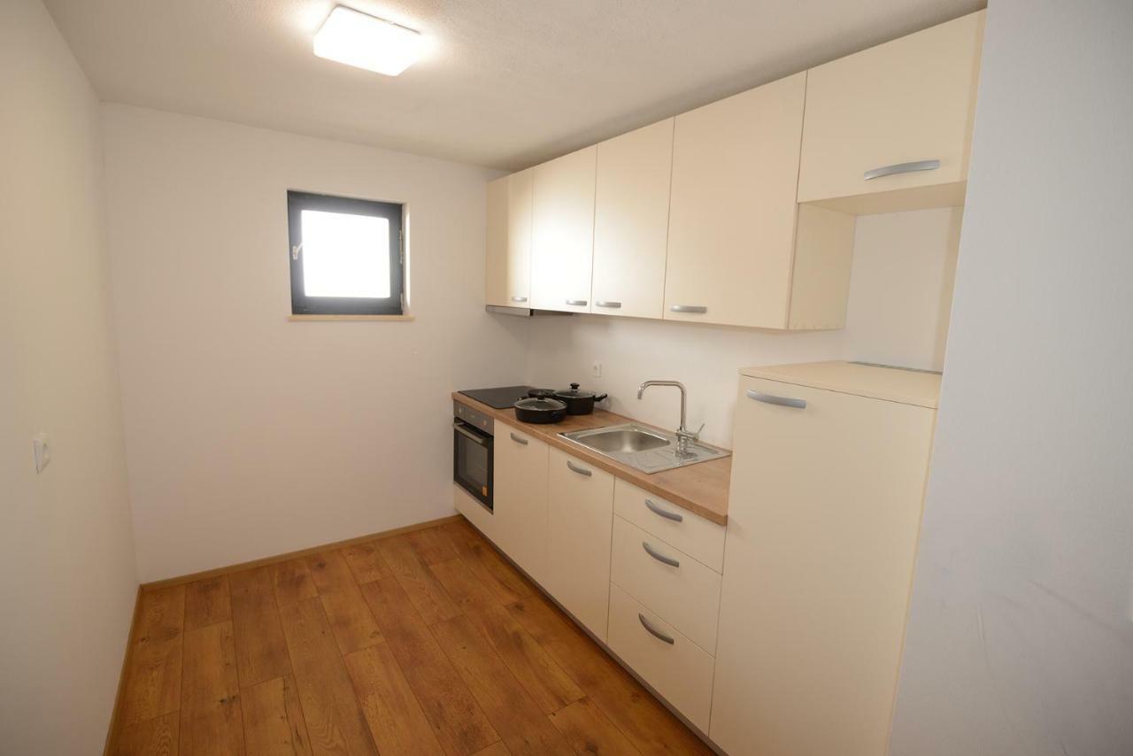 Apartmaji Pekovec بوينج المظهر الخارجي الصورة